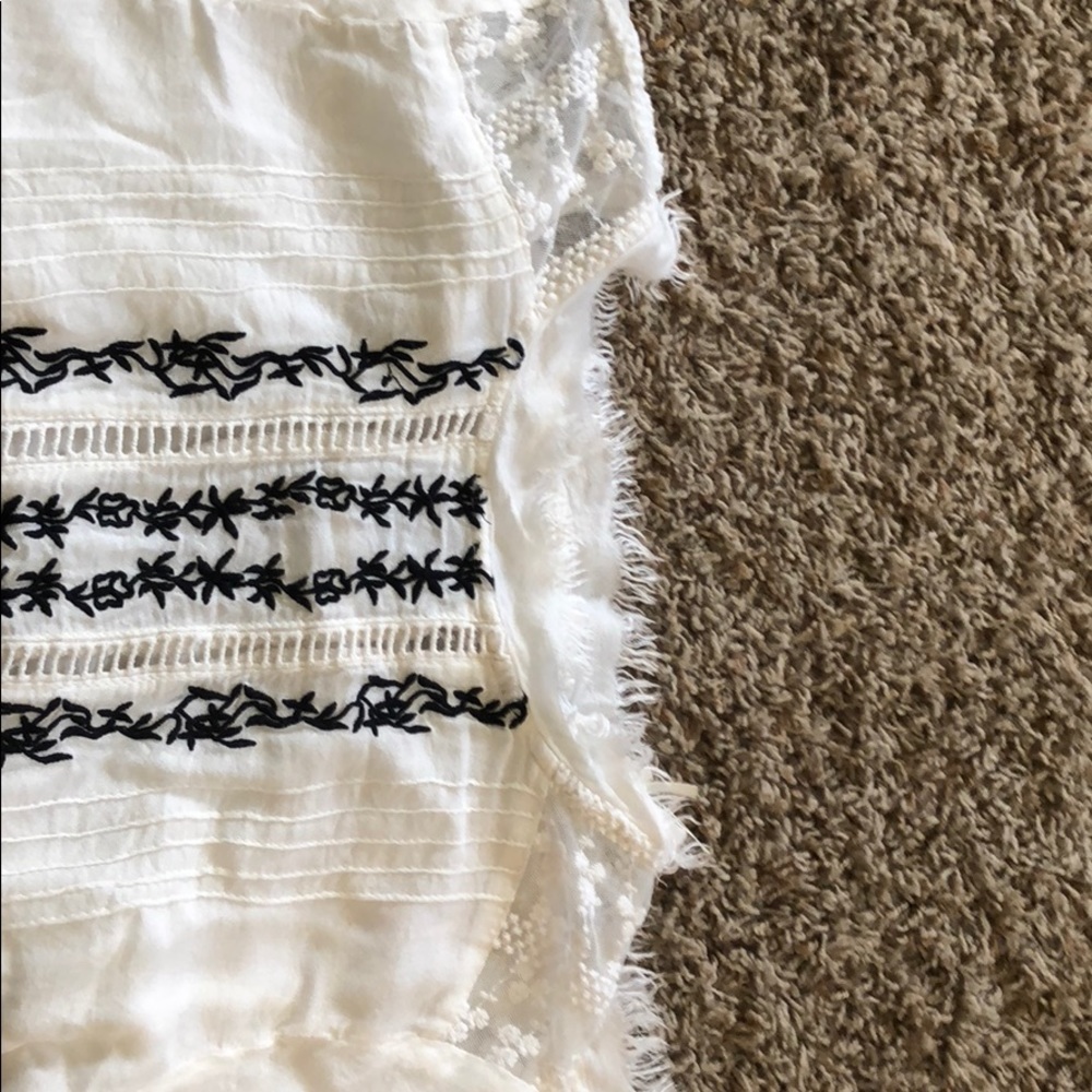 Blouse - Picture 2 of 2